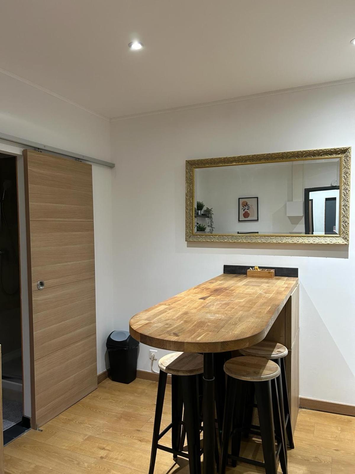 Velours & Balneo Apartment Saint-Nazaire  Bagian luar foto