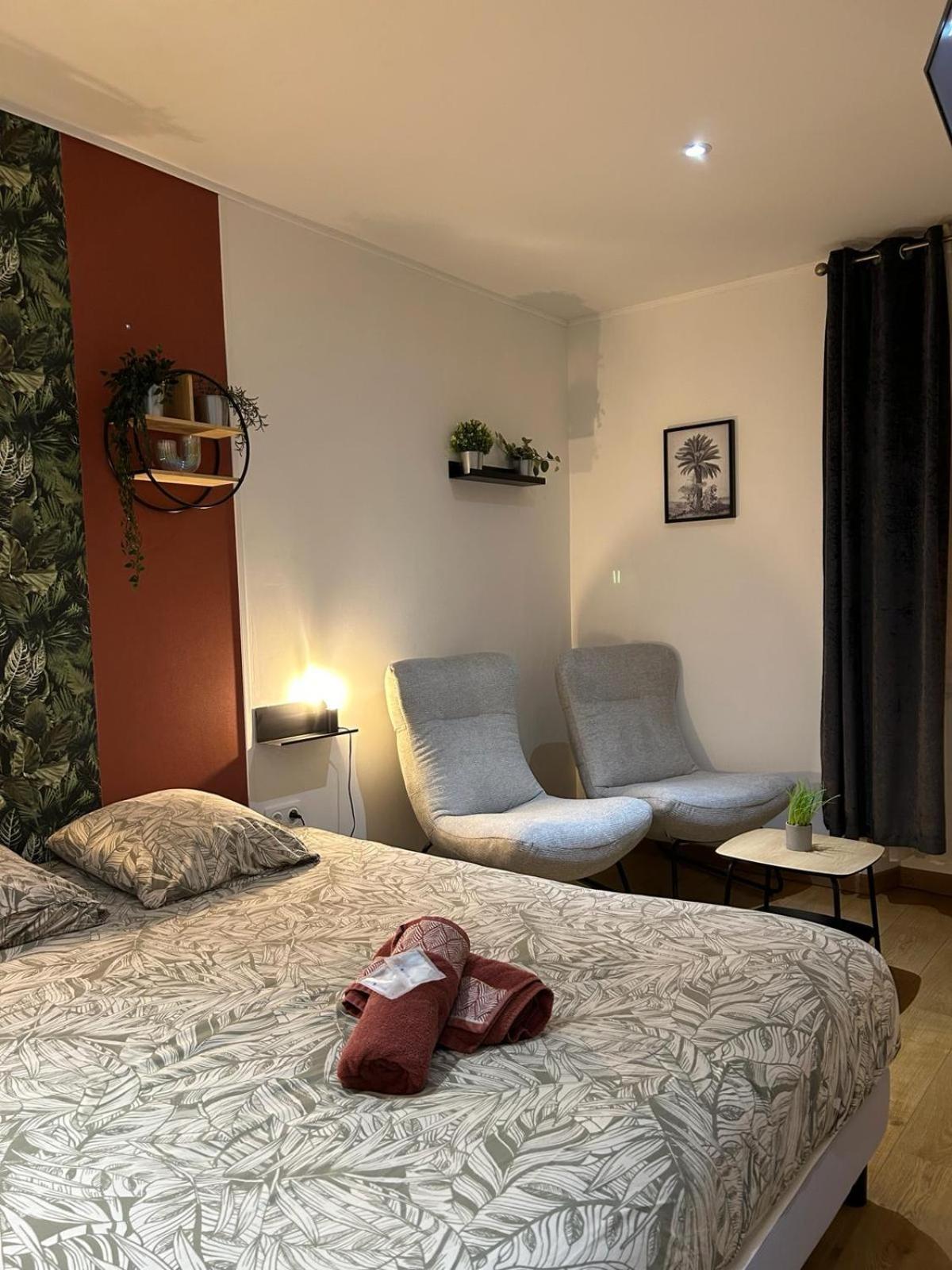 Velours & Balneo Apartment Saint-Nazaire  Bagian luar foto